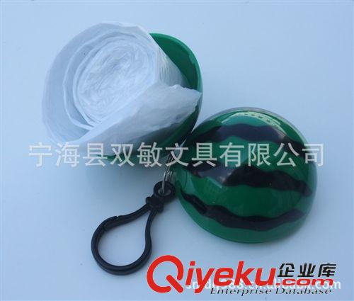 雨衣 供應(yīng)雨衣、足球雨衣、桔子雨衣、一次性雨衣、雨披、促銷禮品