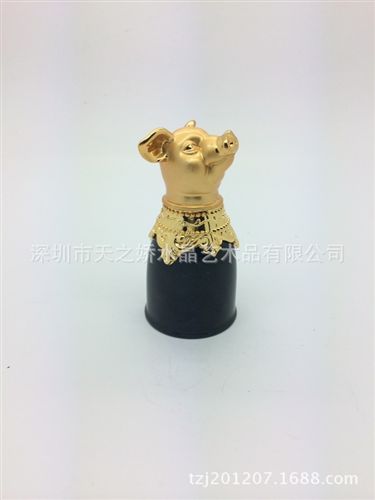 酒具系列擺件 天之嬌精品和田青玉生肖酒具批發(fā) 金鑲玉生肖狗白酒杯 12獸首玉杯