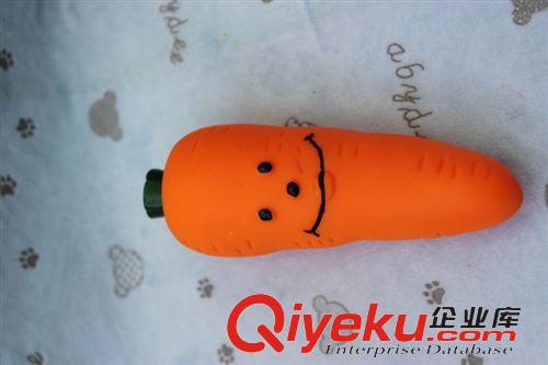 搪膠發(fā)聲玩具 卡通小蘿卜玩具 搪膠胡蘿卜發(fā)聲玩具 狗狗啃咬玩具 寵物用品原始圖片3