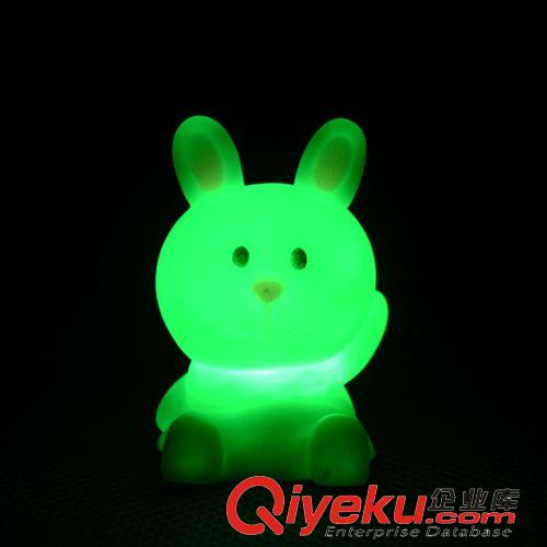 發光玩具 愛心熊貓顆粒燈 12CM大號粒子發光小夜燈 創意發光玩具 廠家直銷