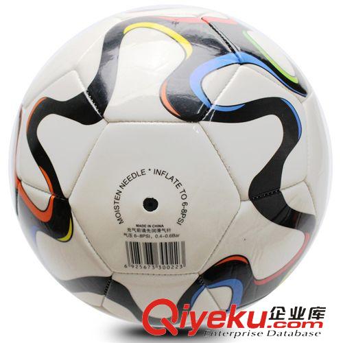 OEM足球?qū)?chǎng) 廠家定做 代加工貼牌批發(fā)直銷(xiāo)車(chē)縫PVC比賽訓(xùn)練5號(hào)足球 體育用品原始圖片3