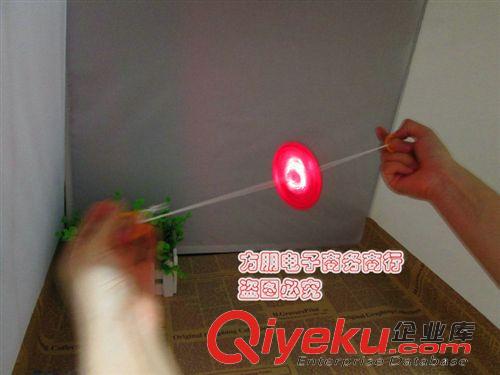 發光玩具 兒童塑料閃光玩具 發光陀螺拉線飛輪減壓玩具 早教益智休閑玩具