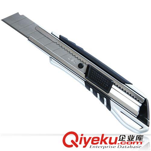 切紙刀系列 得力美工刀2032 小號(hào)美術(shù)刀 自動(dòng)鎖定裁紙刀 進(jìn)口刀片金屬護(hù)套