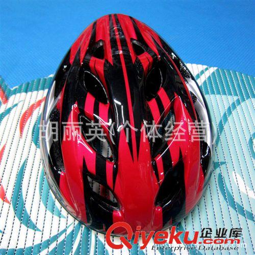 護(hù)具組合運(yùn)動(dòng) 【廠家直銷】自行車騎行頭盔│運(yùn)動(dòng)輪滑頭盔│一體成型頭盔原始圖片3