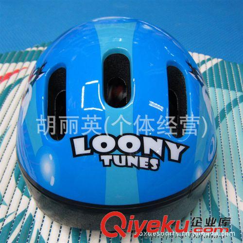 護(hù)具組合運(yùn)動(dòng) 廠家直銷六孔，八孔花式 滑輪頭盔 兒童戶外頭盔原始圖片3