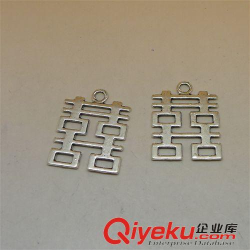 字母/數(shù)字 A4312英文字母 200個/包 0.9克 16x11mm 古銀色 合金飾品配件批發(fā)
