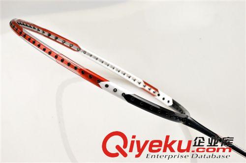 全碳素初級 廠家一件代發加工正品巨弩Arbalist全碳素亮劍11特價羽毛球拍原始圖片2