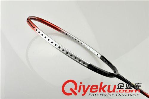 全碳素初級 廠家直銷OEM貼牌加工正品巨弩Arbalist全碳素9500特價羽毛球拍原始圖片2