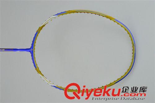 超碳素中高端 廠家直銷(xiāo)OEM貼牌加工正品巨弩Arbalist全碳素M73金羽毛球拍