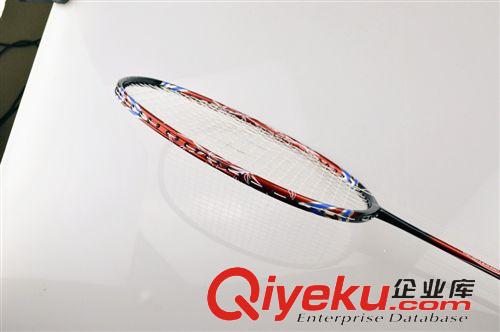 二次成型{zg}端 廠家直銷一件代貼牌加工正品勁弩全碳素50T二次成型FX7羽毛球拍
