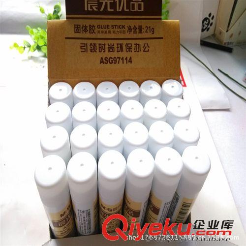 膠類 廠家直銷 現(xiàn)貨批發(fā)正品晨光系列 學(xué)生用可愛(ài)卡通造型固體膠膠水