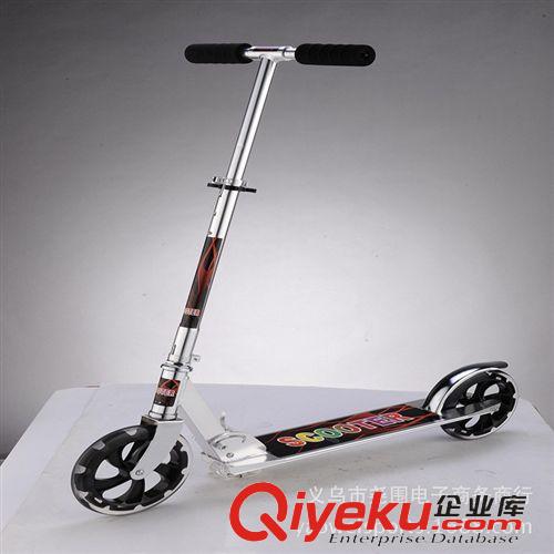 滑板車 直銷三輪PU彩燈 全鋁寬板滑板車 可折疊 腳踏兒童滑板車