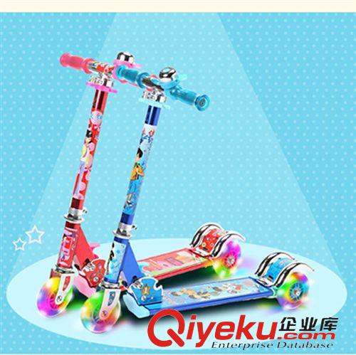 滑板車 全國包郵全鋁合金彩色PU 發(fā)亮滑板車 可折疊 腳踏兒童滑板車原始圖片3