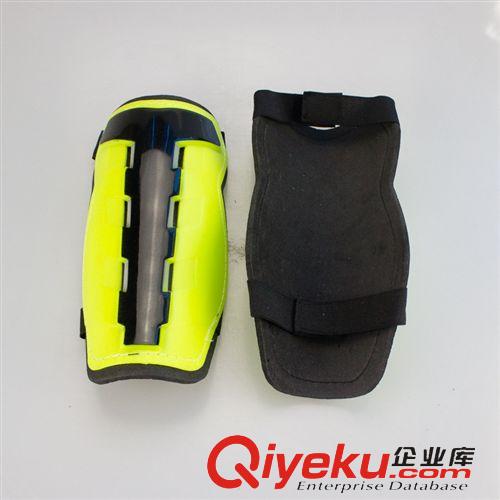 足球護腿板 廠家批發(fā) 優(yōu)質(zhì)通用護腿板 專業(yè)足球運動 護脛護小腿 一件代發(fā)原始圖片3