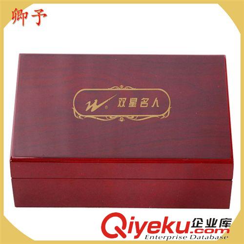 木制茶葉盒 生產(chǎn)銷售 禮品專業(yè)木質(zhì)茶葉盒 環(huán)保工藝木質(zhì)茶葉盒