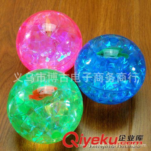 發(fā)光發(fā)泄玩具 地攤熱銷 短毛豬密毛閃光毛毛球 七彩發(fā)光彈力軟膠球 發(fā)泄玩具