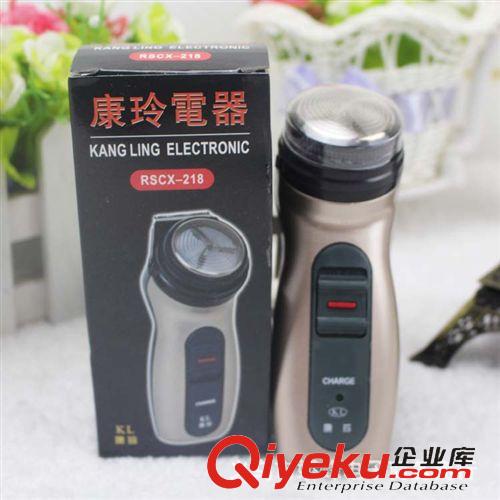 家庭小用品 廠家直銷(xiāo)  充電式電動(dòng)剃須刀  帶推剪剃須刀原始圖片2