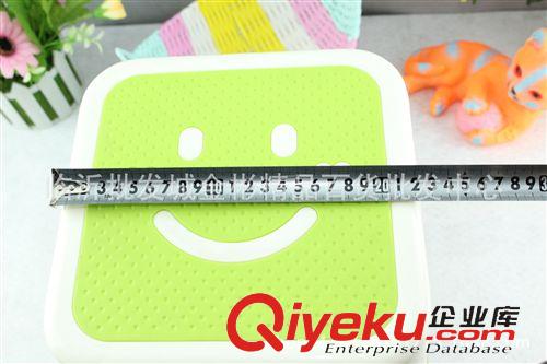 兒童玩具 笑臉兒童塑料大號凳子椅子 居家日用百貨10元店貨源原始圖片2