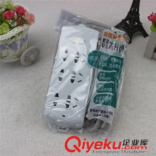 五金工具 廠家直銷 義烏小商品 插座 帶線插排  新國標(biāo)安全新款 一件代發(fā)原始圖片3