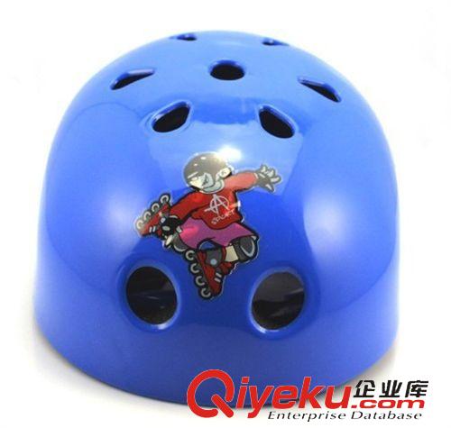 防護(hù)裝備 正品兒童A3款梅花頭盔 滑輪兒童運(yùn)動 戶外頭盔原始圖片3