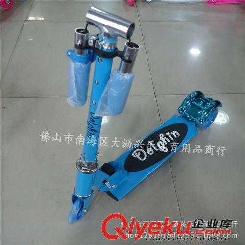 童車(chē)類 兒童三輪滑板車(chē)閃光輪  外貿(mào)出口 可來(lái)樣訂做 廠家直銷(xiāo)  圖案多樣原始圖片3