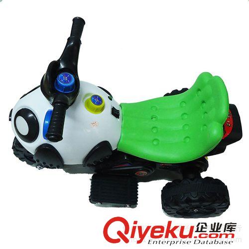 童車(chē)類 兒童電動(dòng)摩托車(chē)新款熱銷(xiāo)熊貓款兒童電動(dòng)三輪車(chē)兒童電瓶車(chē)童車(chē)批發(fā)原始圖片3