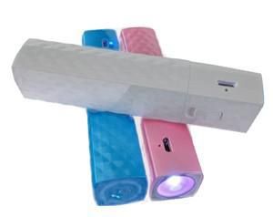電子數(shù)碼 {zj0}禮品移動(dòng)電源 迷你便攜式充電寶 4000毫安 藍(lán)牙耳機(jī)移動(dòng)電源原始圖片2