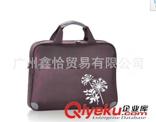 皮具箱包 專業(yè)定制尼龍材質(zhì)純色 15寸安全防震多功能電腦包 可以印制LOGO原始圖片3