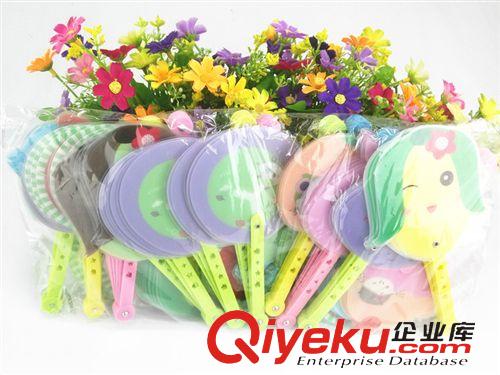 枕頭 涼席 扇子 夏季新款收縮嬰幼兒童扇子批發(fā) 七葉折扇夏日清涼扇卡通印花塑料原始圖片3