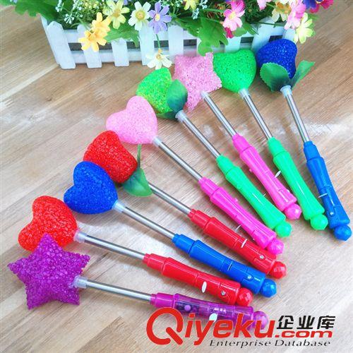 益智玩具 發(fā)光玩具粒子燈兒童玩具批發(fā) 地攤熱賣玩具 助威手搖發(fā)光棒 兒童原始圖片2