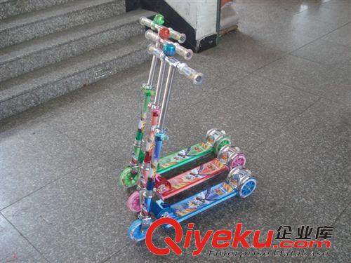 滑板車 琦牌全鋁音樂閃光加大二輪三輪寬板PU大l輪兒童滑板車