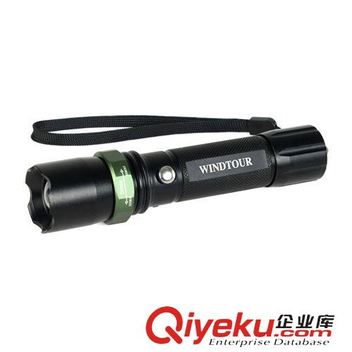 戶外小配件 WindTour威迪瑞 zp強(qiáng)光手電筒 LED遠(yuǎn)射手電 帶救生錘 三檔可調(diào)