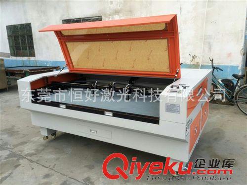 皮革皮具切割雕刻機 東莞皮革鞋面切割鏤空自動排版開料切割機