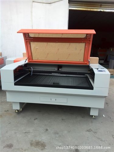 亞克力板材開料機 1390激光切割機,亞克力工藝品激光切割機,雕刻機小型
