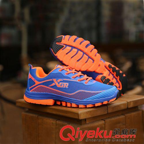 新品上市 批發(fā)2015新zp運(yùn)動(dòng)鞋跑步鞋男士休閑鞋潮板鞋 網(wǎng)面拼皮舒適透氣