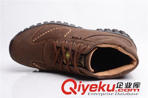 魅力十足男鞋區 2014秋冬新款戶外休閑爆款頭層磨砂皮增高男棉鞋廠家批發一件代發原始圖片2