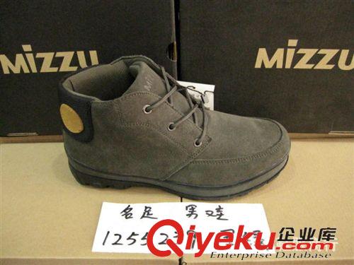 10月份新款 10/28zp名足男休閑鞋四季休閑旅游鞋廠家直銷庫(kù)存全皮男運(yùn)動(dòng)鞋原始圖片2