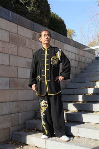 冰絲木蘭服 批發(fā)供應(yīng),繡花吧表演服，武術(shù)服。練功服