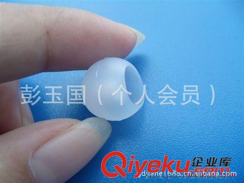 耳塞 耳帽 我廠大量生產各種硅膠入耳式耳塞，二層耳塞，三層耳塞。
