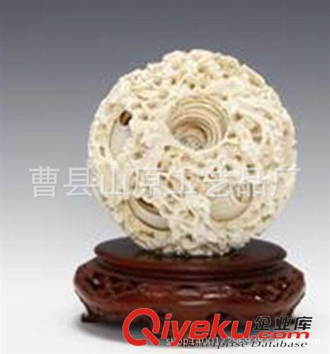 木制工藝品 曹縣杰創(chuàng)供應(yīng)各類水晶球底座 各種木質(zhì)底座 歡迎洽談合作原始圖片3