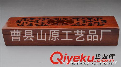 木架系列 廠家大量供應木質鏤空筷子籠筷子盒 仿紅木筷子盒定做批發(fā)原始圖片3