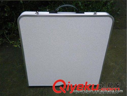 其他戶外休閑 戶外折疊桌 啤酒桌 鋁合金折疊野餐桌 戶外輕便設(shè)備 方便攜帶原始圖片2