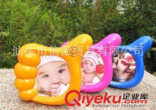 時(shí)尚相框 創(chuàng)意四寸相框 寶寶寫真大拇指相架 多功能兒童手指儲(chǔ)錢罐相架原始圖片2