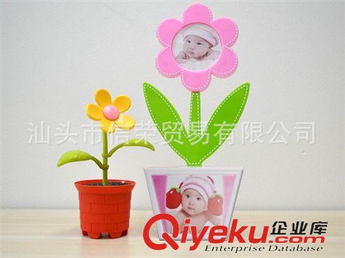 創(chuàng)意相框 2013新品 創(chuàng)意家居擺設(shè) 塑料相框 梅花雙面三寸相框 工藝禮品原始圖片3
