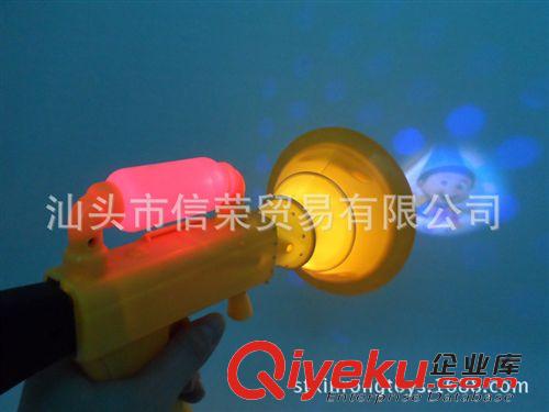 電動玩具系列 火爆熱銷麥當(dāng)勞贈品神偷奶爸2(投影槍) 燈光加音樂(兩色混裝)禮品原始圖片3