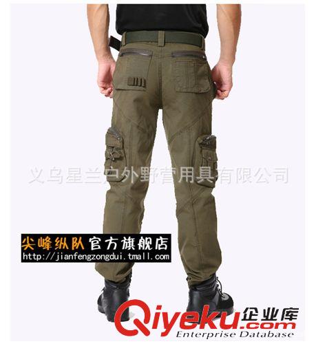戶外休閑褲 尖峰縱隊(duì)情侶款戶外寬松休閑褲子男士長(zhǎng)褲 軍綠色多口袋褲 情侶褲