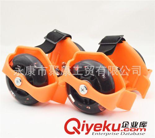 輪滑鞋，風火輪 兒童星空輪 PU風火輪 全閃光輪滑鞋暴走鞋 滑輪鞋