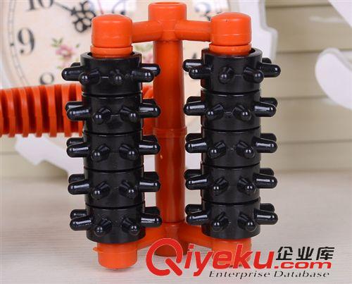 精品推薦 小額批發 太空月球車按摩器 四排全身滾輪am車 9元9貨源達賀原始圖片2