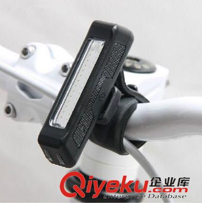 尾燈/轉(zhuǎn)向燈 自行車尾燈 9LED警示尾燈 山地車尾燈 車燈自行車裝備