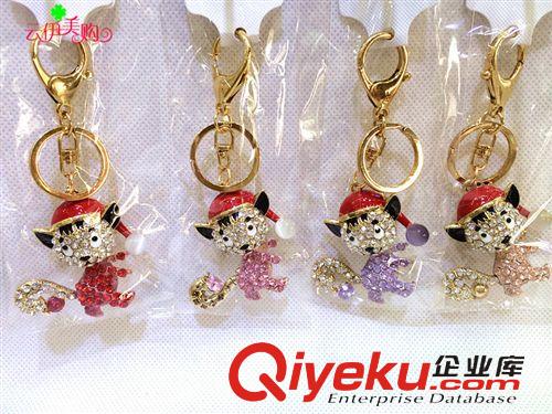 2元至多元精品店 熱賣彩鉆鑰匙扣男女車鑰匙鏈包包掛件 9.9十元店貨源義烏精品批發原始圖片2